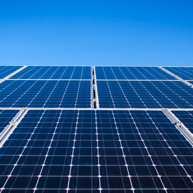 Aprueban US$688 millones en energía solar en Antofagasta: uno de los proyectos abastecerá a SQM