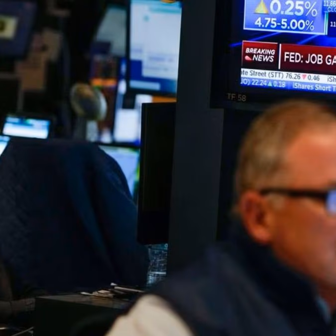 IPSA acumula pérdidas por tercera semana consecutiva en línea con negativa tendencia global