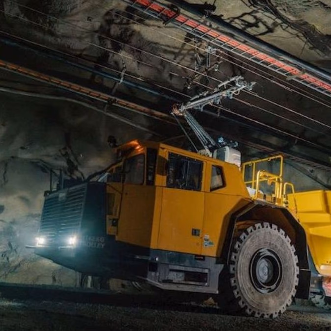 La industria de vehículos mineros eléctricos en Chile alcanzará los 23 mil millones de dólares en 2044