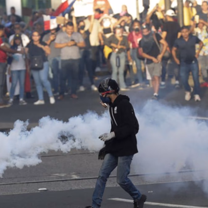 Las protestas antiminería en Panamá se intensifican, pese al llamado a «cordura» del presidente
