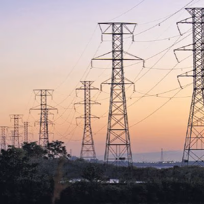 Licitación de suministro eléctrico 2023: Expertos analizan cambios realizados a las bases y ratifican alza en precio de ofertas