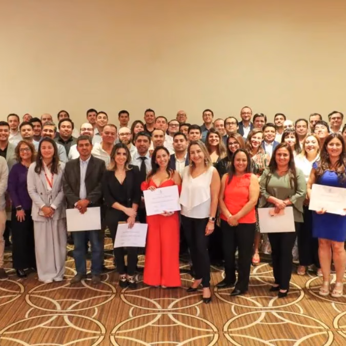 Minera Candelaria: Diploma en Gestión y Liderazgo para Supervisores.