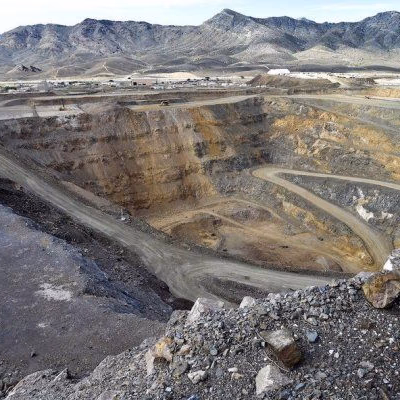 Minería de tierras raras para un futuro de energías renovables