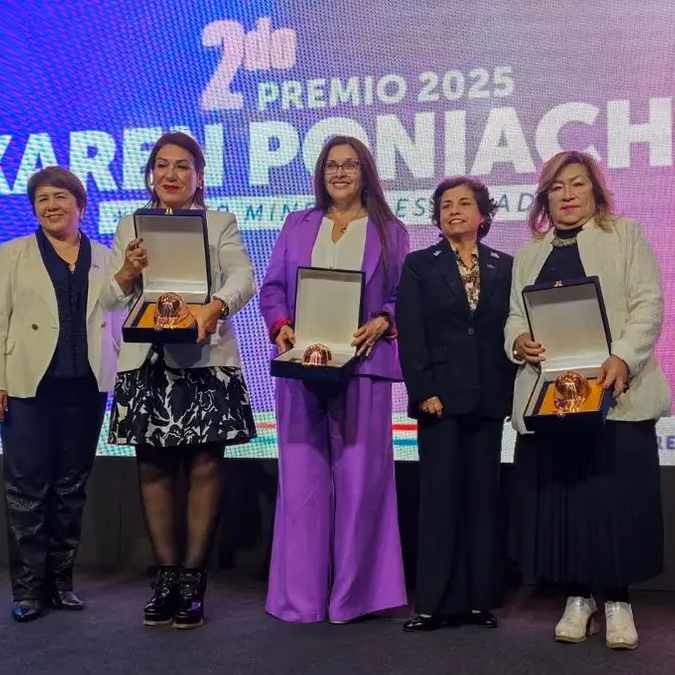 Ministerio de Minería distingue a seis mujeres líderes con el Premio Karen Poniachik 2025