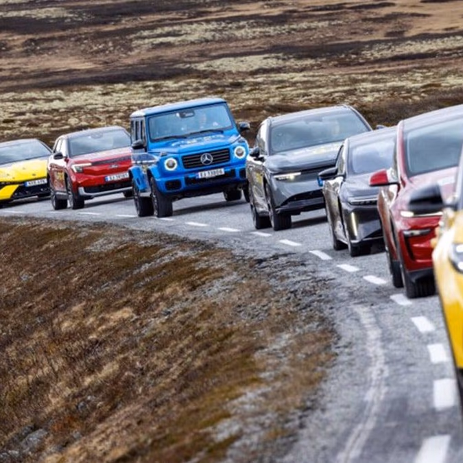 Noruega prueba 24 coches eléctricos y revela dominio de BMW, Mercedes y marcas chinas
