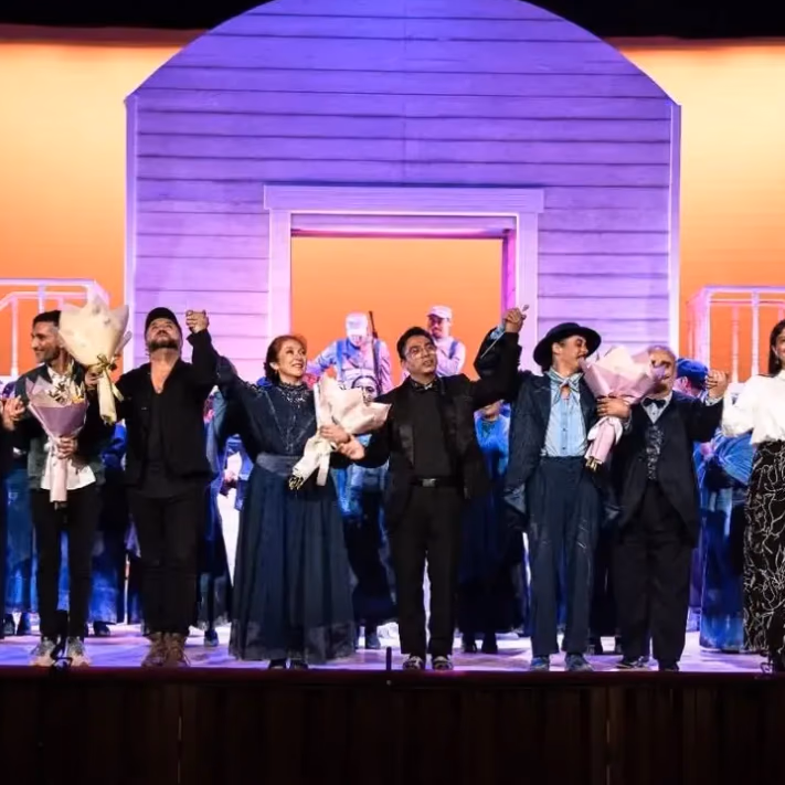 Ópera iquiqueña “Lágrimas de Sal” conquista los Premios Carmen 2025 como mejor musical regional