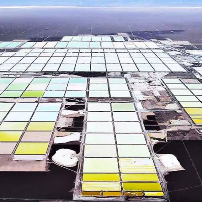 Pagos que recibe Corfo por el litio del salar de Atacama cayeron en más de US$1.000 millones en 2023