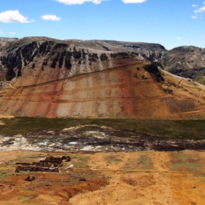 Perú: Bear Creek y Corani, entre demoras por permisos y una inversión que iría al alza