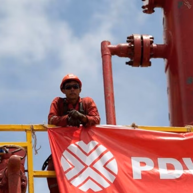 Petrochina busca acuerdo con PDVSA por hasta 8 millones de barriles de crudo venezolano al mes