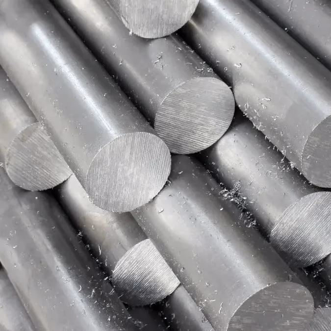 Precio del aluminio trepa hasta US$ 3.418/t, máximo desde 2022, tras fuerza mayor de Alba por bloqueos en Ormuz