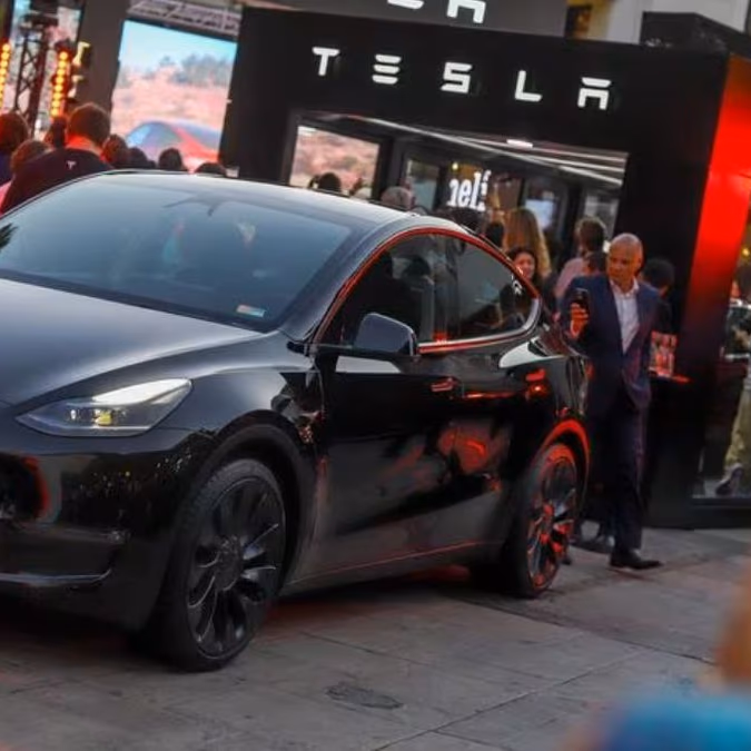 ¿Precios populares?: qué modelos de Tesla estarán disponibles en Chile y cuánto costarán