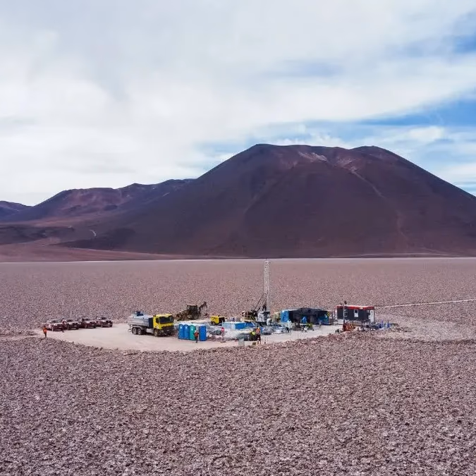 Primer Contrato de la Estrategia Nacional del Litio recibe aprobación definitiva de Contraloría para su operación en Atacama