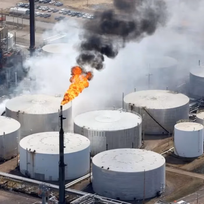 Producción de petróleo OPEP: caída de 27,5% en marzo marca el mayor desplome desde la pandemia