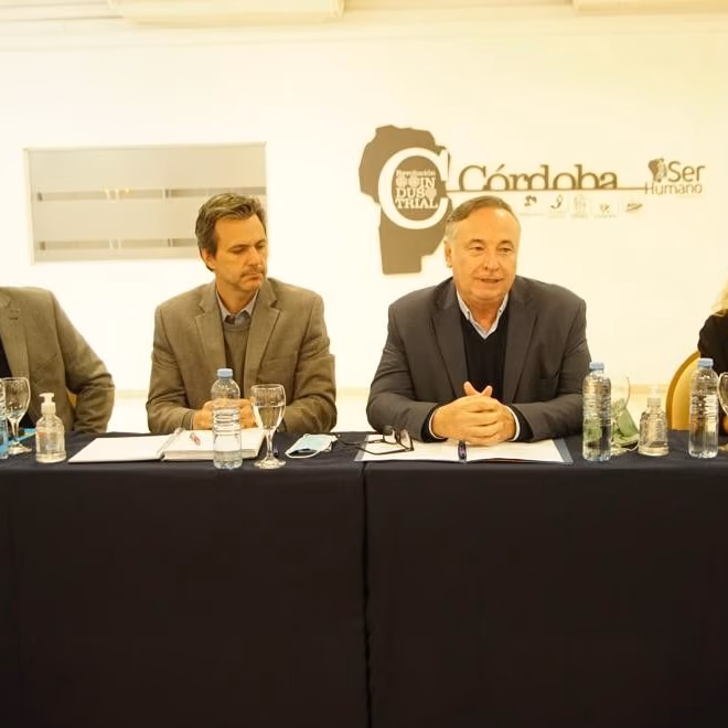 Reunión de trabajo con el Clúster del Petróleo, Gas y Minería de Córdoba