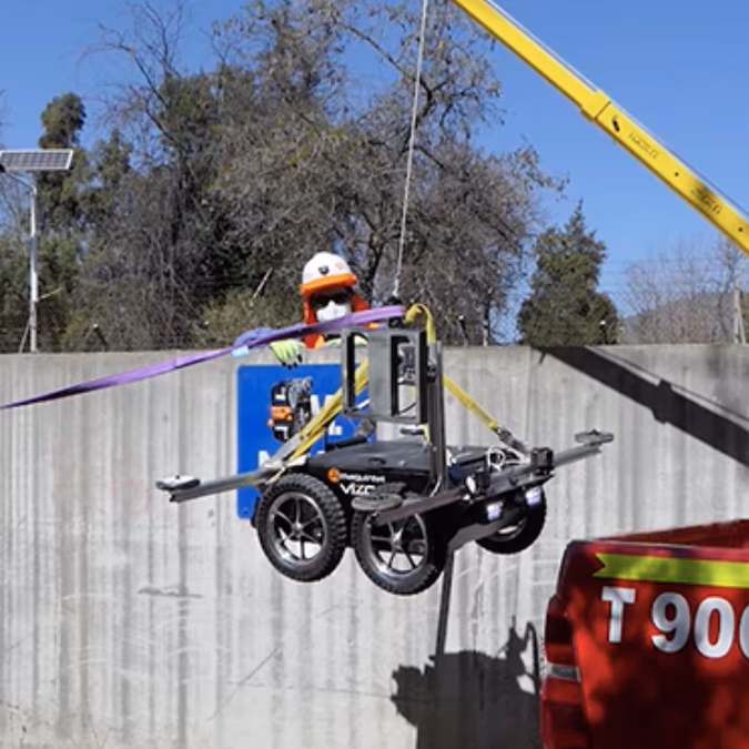 Robot inspecciona 40 km de canaleta en Codelco El Teniente: avances tecnológicos.