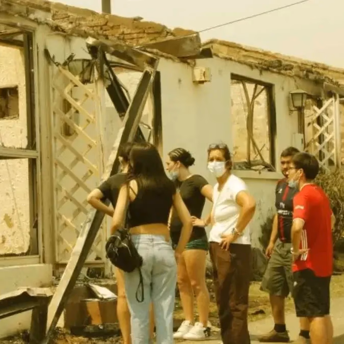 “Salimos con lo puesto”: vecinos relatan cómo el fuego arrasó sus barrios