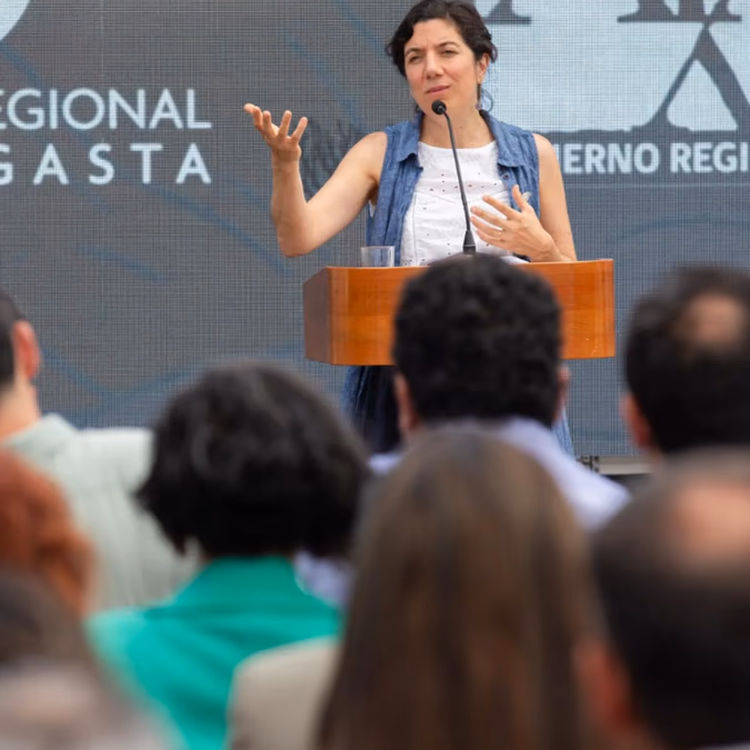 Se inaugura el Instituto Nacional de Litio en Antofagasta.