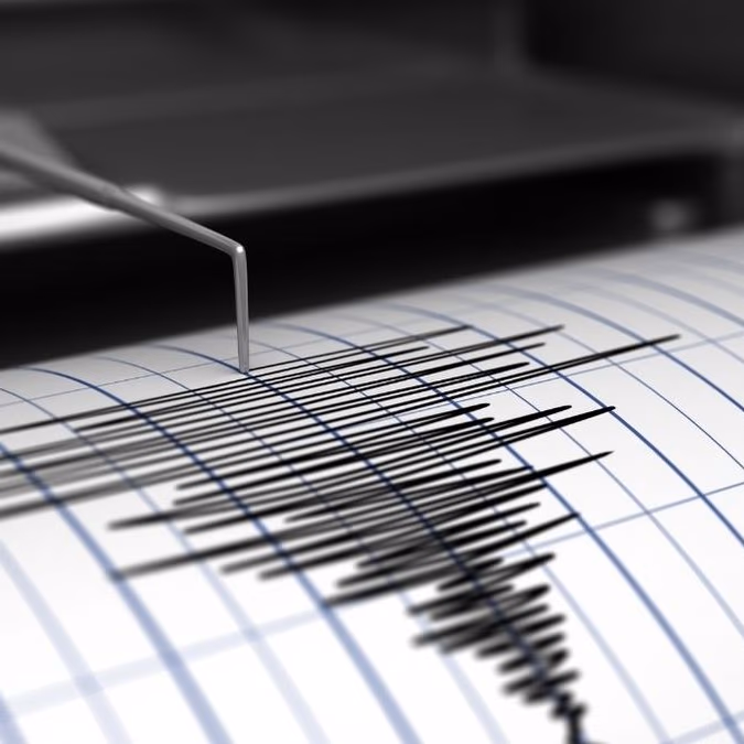 Sismo de magnitud 8.0 sacude la Antártica Chilena: SHOA decreta estado de precaución en zonas costeras