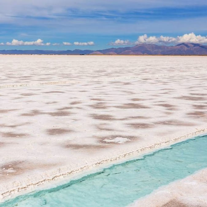 SQM Litio reduce uso de agua y sella alianza histórica con Codelco en su Reporte de Sostenibilidad 2024