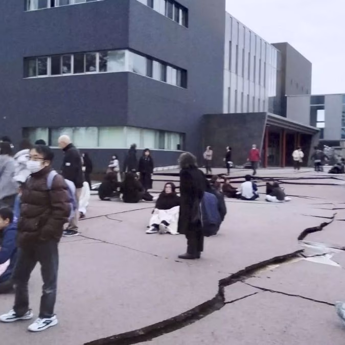 Tragedia en Japón: Seis Muertos y Miles Evacuados Tras Poderoso Terremoto
