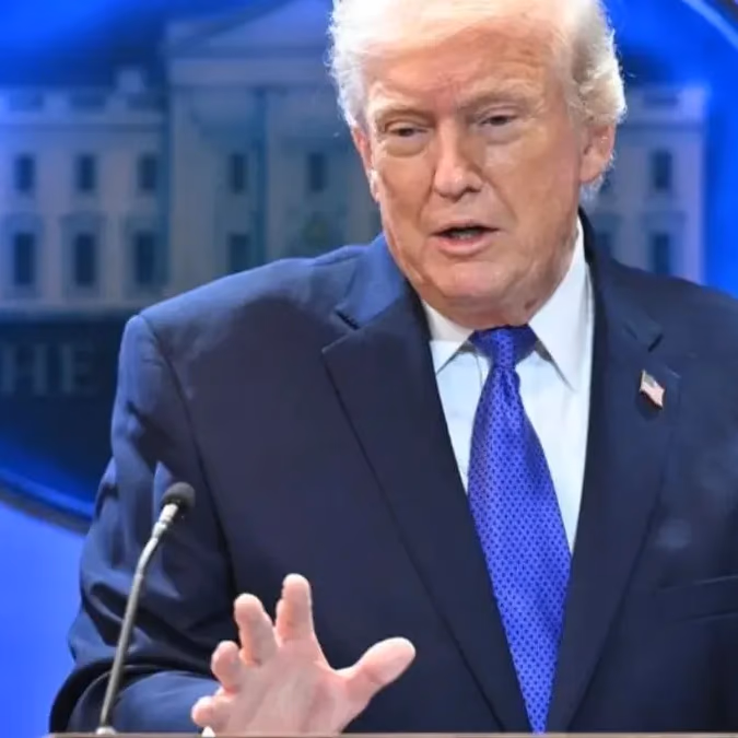 Trump eleva al 15% el arancel global: el límite de 150 días que reactiva la pelea legal tras el fallo de la Corte Suprema