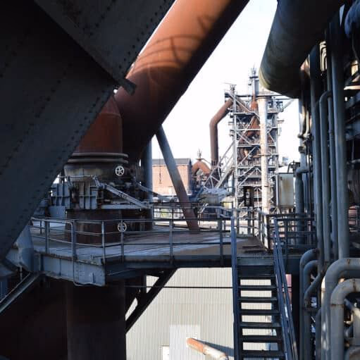 Un nuevo sistema de reciclaje de carbono podría reducir las emisiones de la fabricación de acero en un 90 %