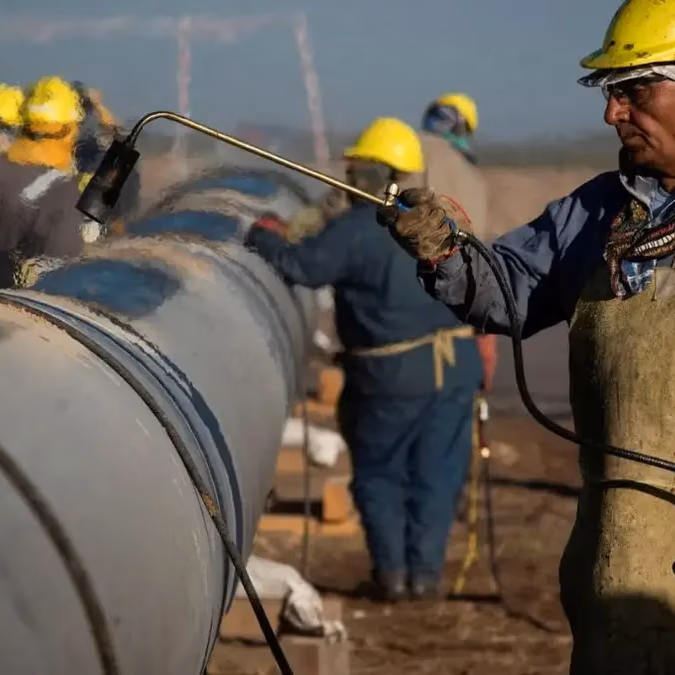 Uruguay propone gasoducto desde Vaca Muerta hacia Brasil atravesando su territorio