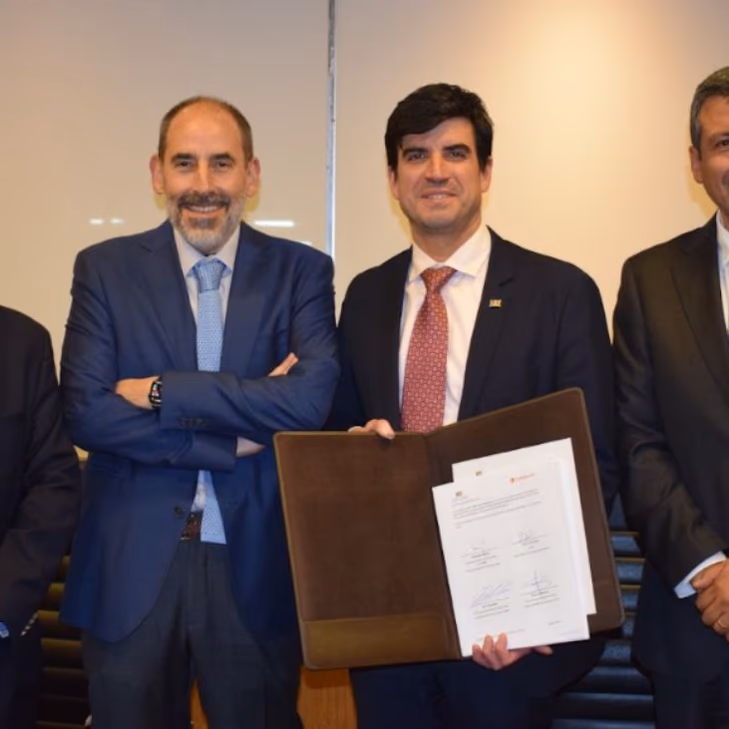 USM y Codelco firman convenio para impulsar la minería sostenible con tecnología de vanguardia en Chile