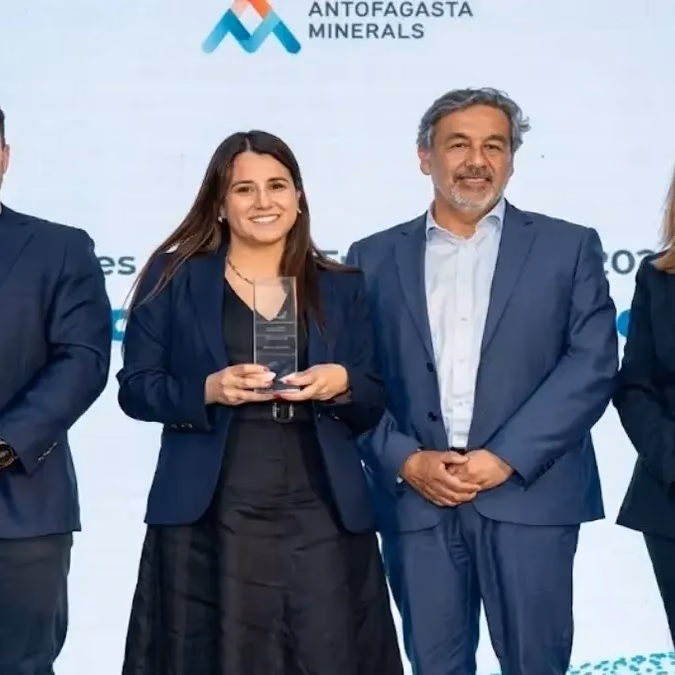 Veltis Latam recibe reconocimiento por su aporte en minería inclusiva y sostenible