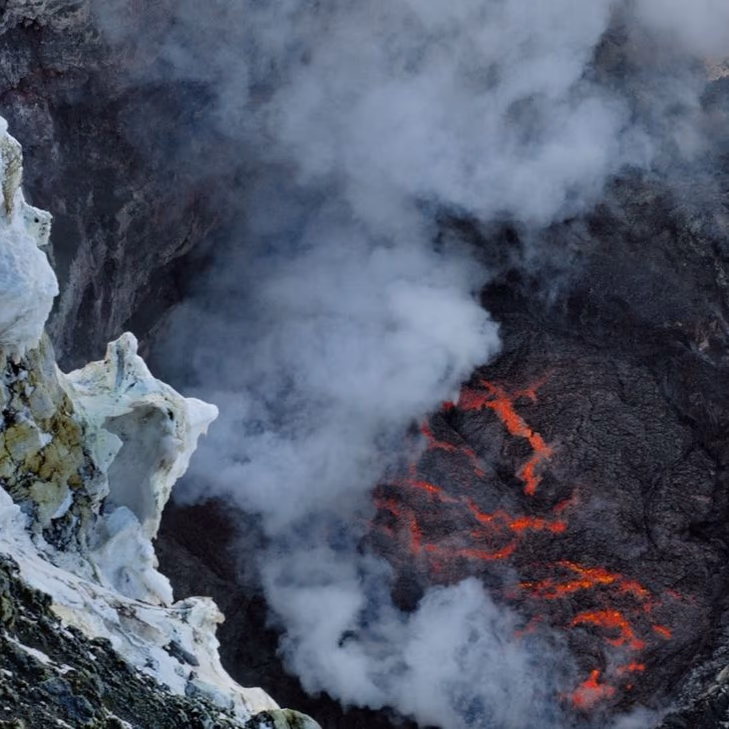 Volcán en la Antártida arroja 80 gramos de oro al día