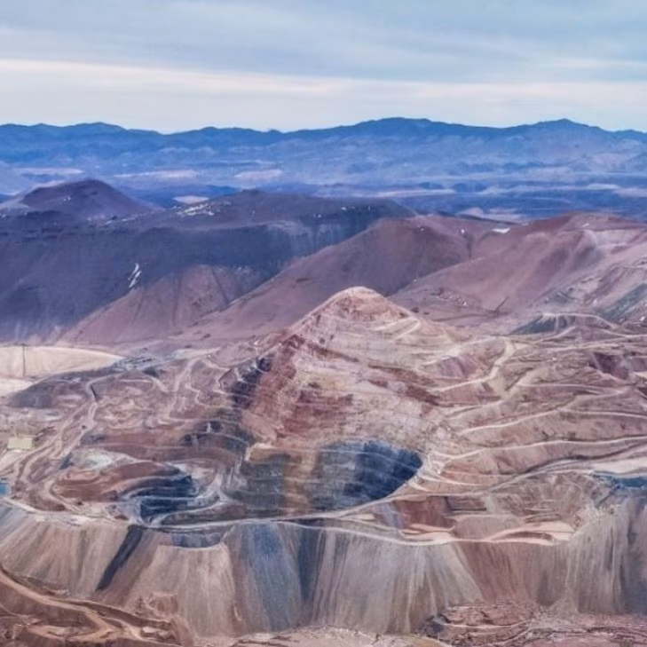 Vortex Metals descubre ricas vetas de cobre, plata y oro en Illapel, Chile: Potencial minero comparable al depósito El Espino