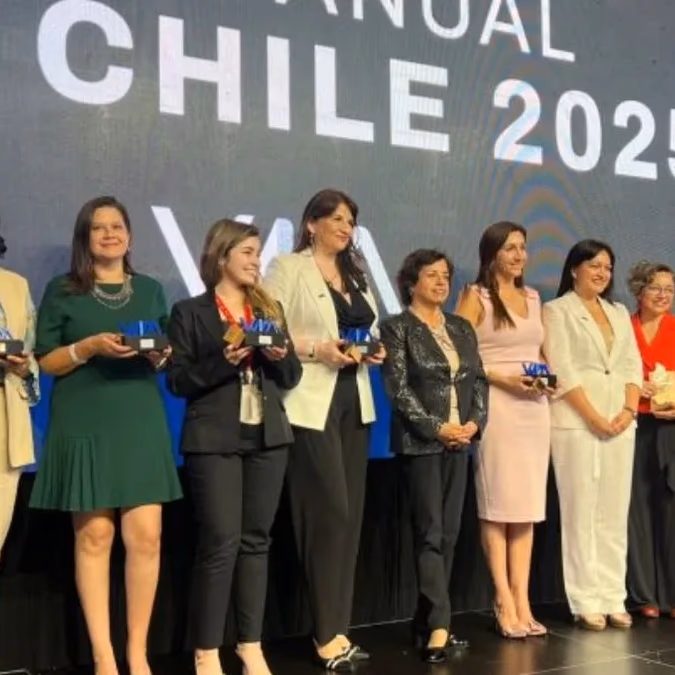 Women in Mining Chile distingue a Danica Vicelja de FCAB como “Ejecutiva Mujer 2025”