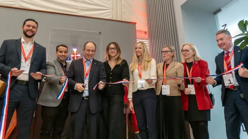 ABB University Chile: Compañía es pionera en inaugurar centro de tecnología y entrenamiento integral con innovadores Experience Centers