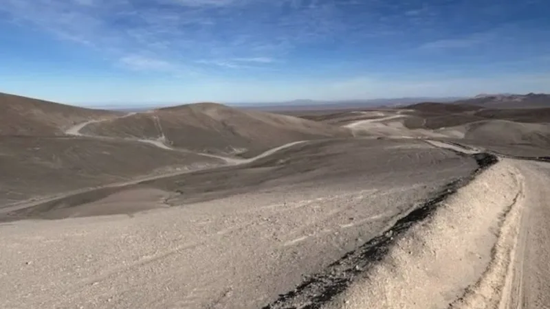 San Lorenzo Gold se dispara 45% tras nuevos resultados de oro en proyecto Salvadora en Atacama