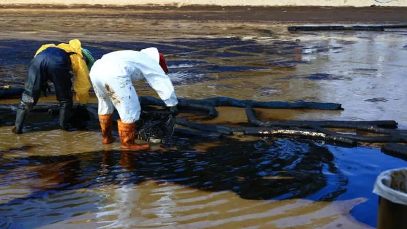 Derrame de hidrocarburos en el Golfo de Paria: Venezuela acusa afectación ambiental proveniente de Trinidad y Tobago