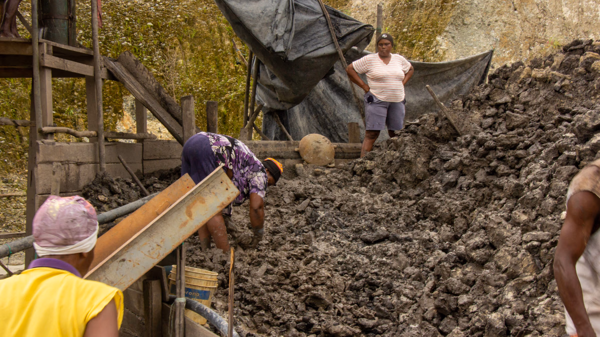20 familias y cerca de 400 mineros del Chocó trabajarán por el desarrollo sostenible de la región