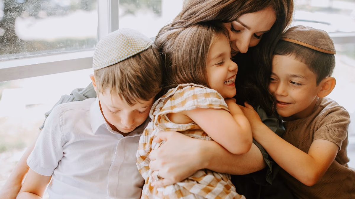6 Bonos para Madres: Estos son los beneficios para madres en el mes de Junio