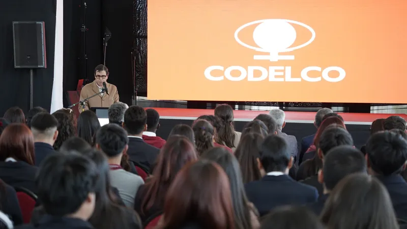72 estudiantes de la región participan en nueva versión de la Escuela de Jóvenes Líderes de Codelco