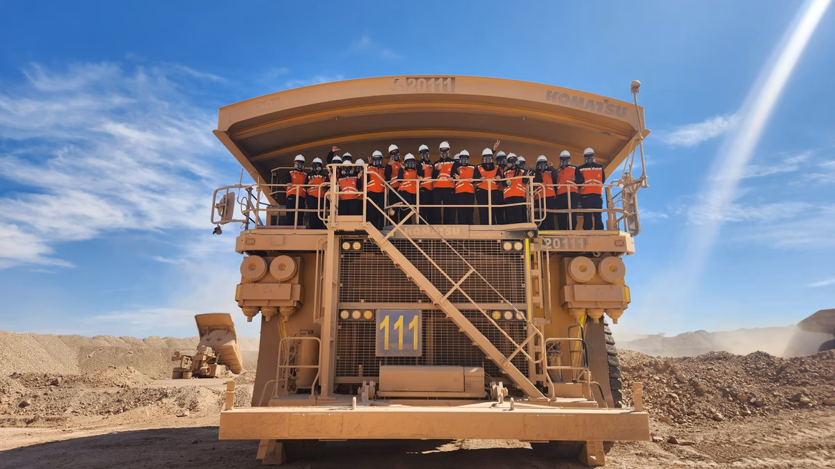 72 estudiantes hacen su práctica y memoria en compañías de Antofagasta Minerals
