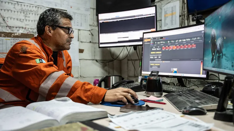 Codelco implementa sistema de inteligencia artificial para optimizar el carguío en minería subterránea