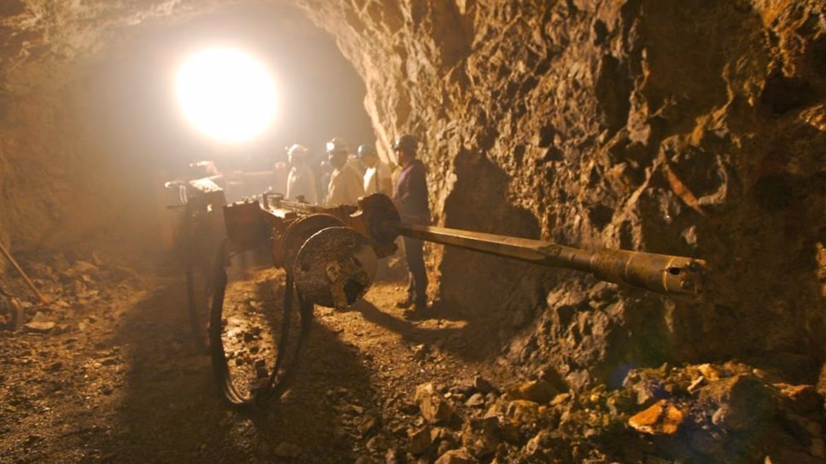 Silverco intercepta 1.100 g/t de plata en 10,3 metros y refuerza plan de reinicio en Cusi