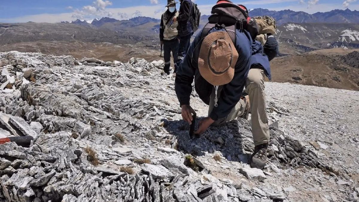Perú impulsa litio y uranio como minerales estratégicos para la transición energética