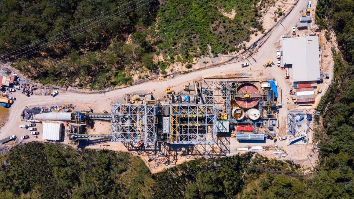 Endeavour Silver eleva producción trimestral a 3,4 millones de onzas equivalentes de plata