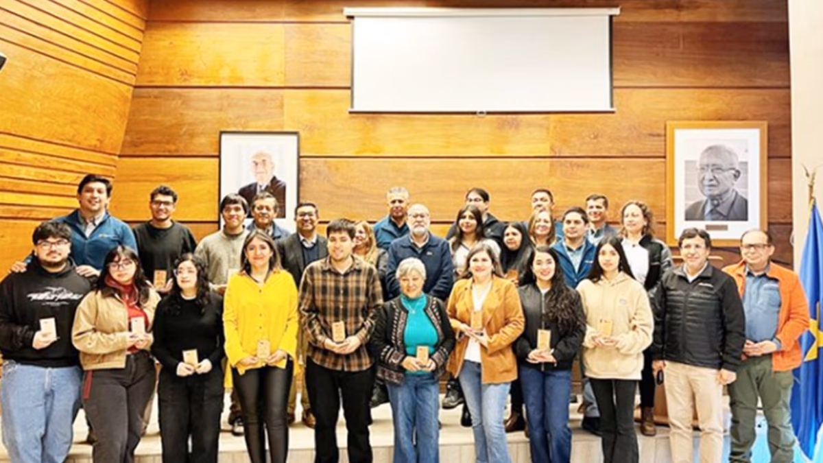 SCM Carola abrirá 20 becas para jóvenes de pueblos originarios en Tierra Amarilla: postulaciones cierran el 5 de junio