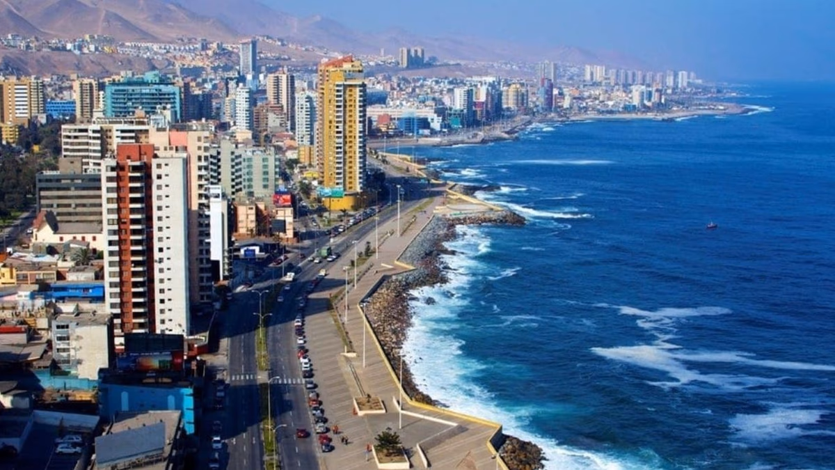 Antofagasta lidera el ciclo de inversiones estratégicas de Chile con foco en minería, energía y desalación hacia 2035