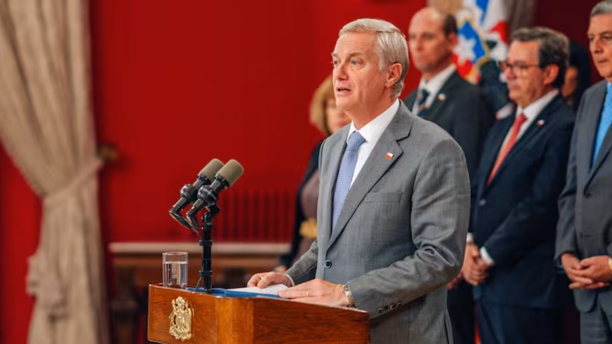 Louis de Grange suma el MOP: las primeras señales del nuevo biministro de Kast y el desafío de coordinar dos gigantes del Estado
