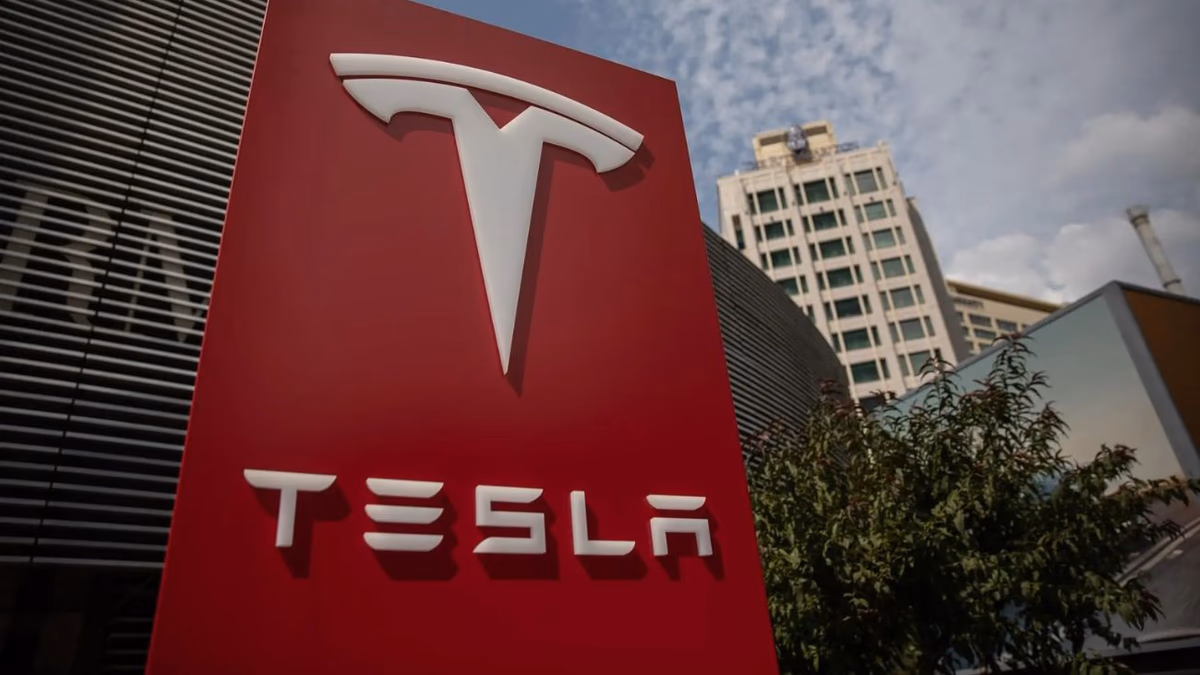 Acciones de Tesla (TSLA) aumentan en el premercado del lunes: ¿Qué está pasando?