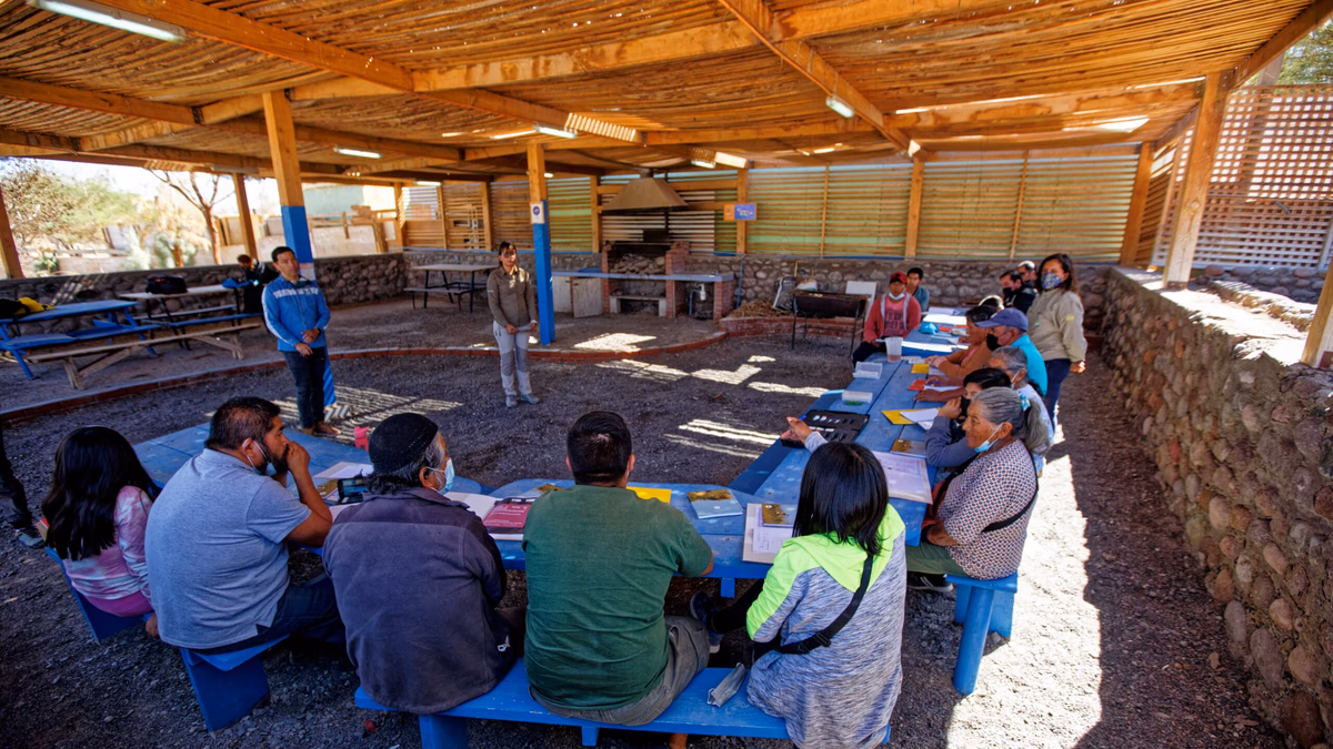 Agricultores de Bajo Soga se capacitan en sustratos y soluciones nutritivas para sus cultivos