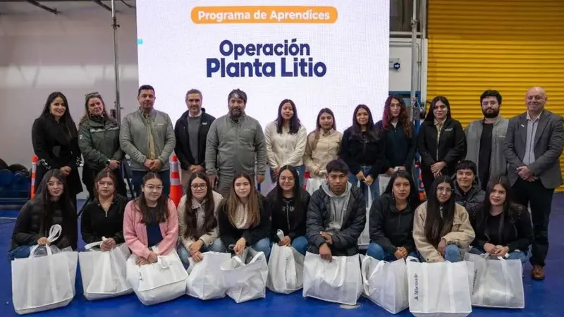 Albemarle lanza Programas de Aprendices 2025 con foco en mujeres y comunidades del Salar de Atacama