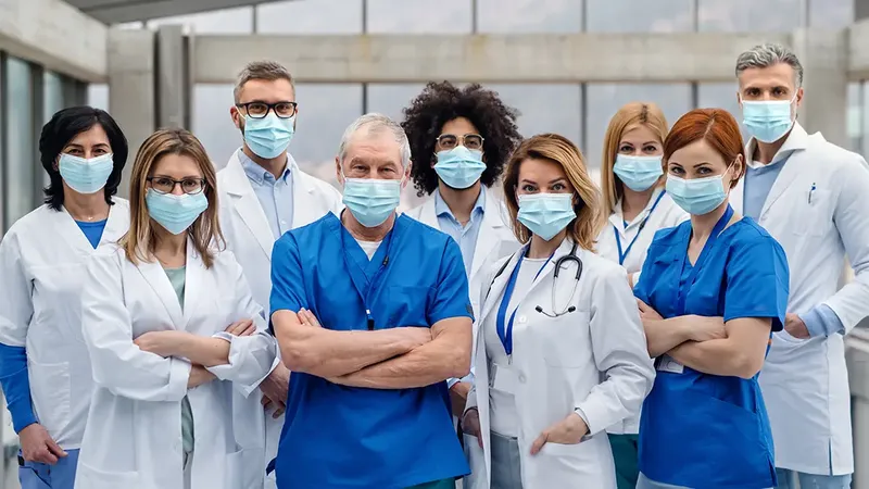 Alemania busca médicos y enfermeros chilenos: requisitos, beneficios y cómo postular